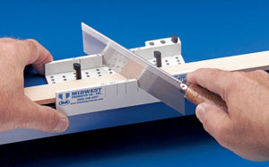 Easy Miter Box with Saw